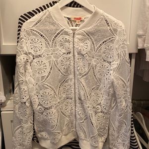 Boutique white lace crochet jacket small